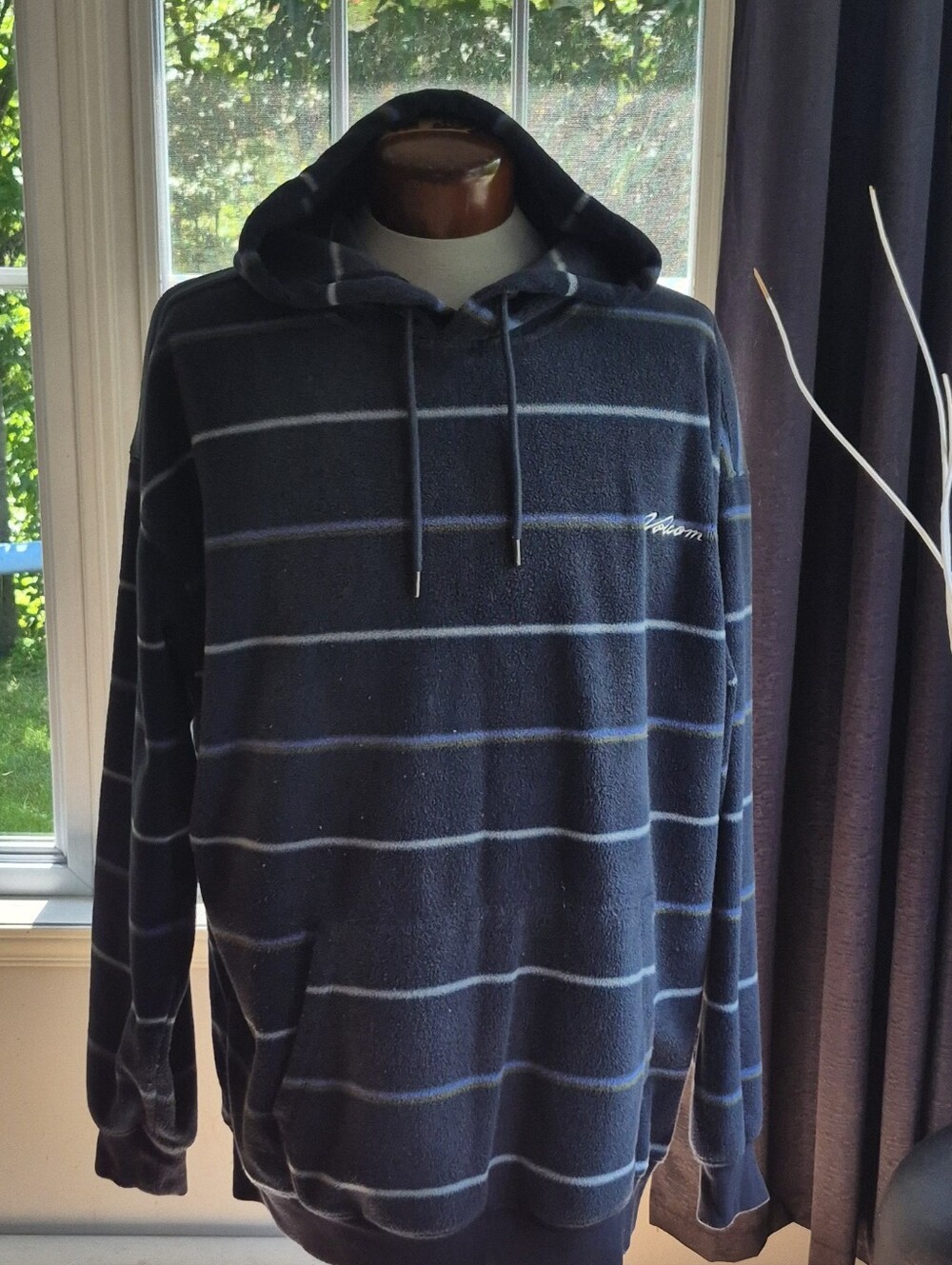 Volcom Men's Hooded Fleece Pullover Sweatshirt in Dark Navy Stripe